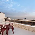 Morales Apartment